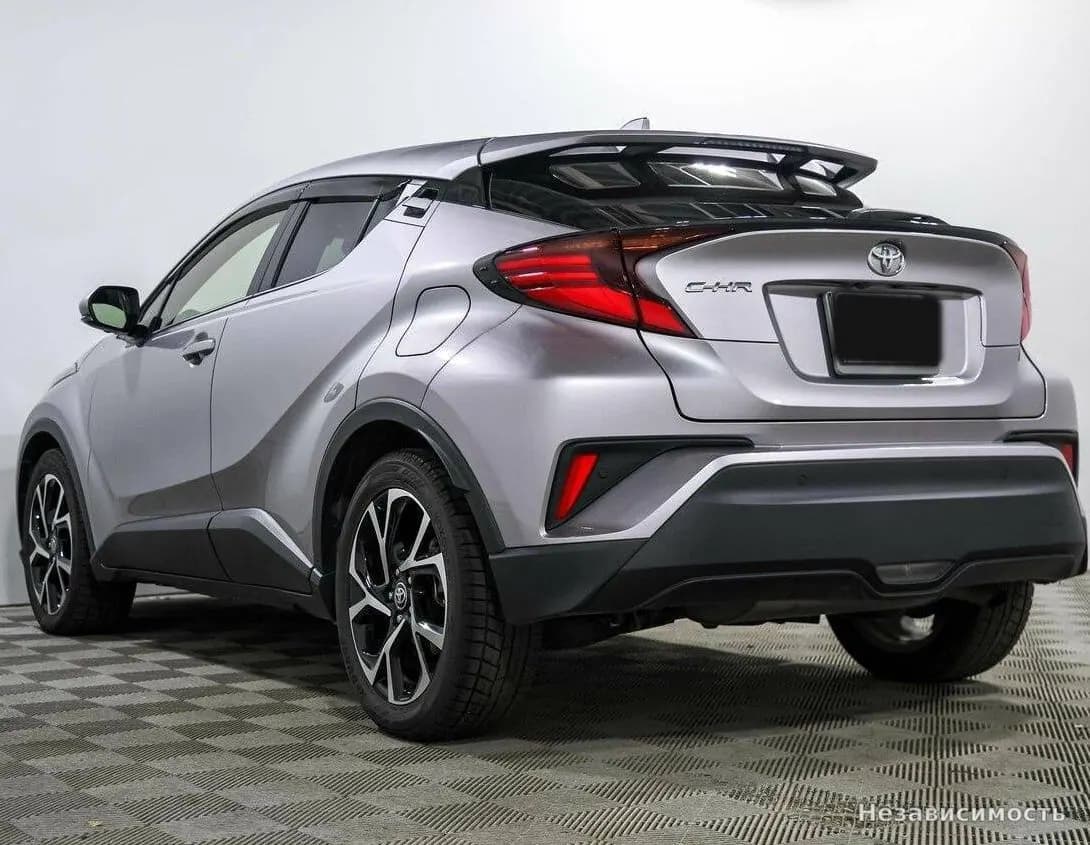 Toyota C-HR 2020 с пробегом — фото 6