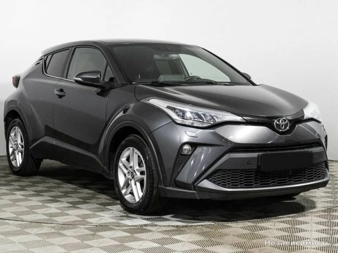Toyota C-HR 2020 с пробегом — фото 3