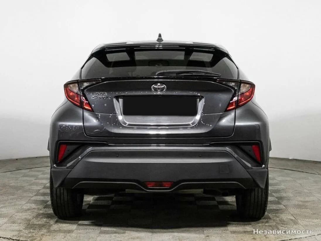 Toyota C-HR 2020 с пробегом — фото 6