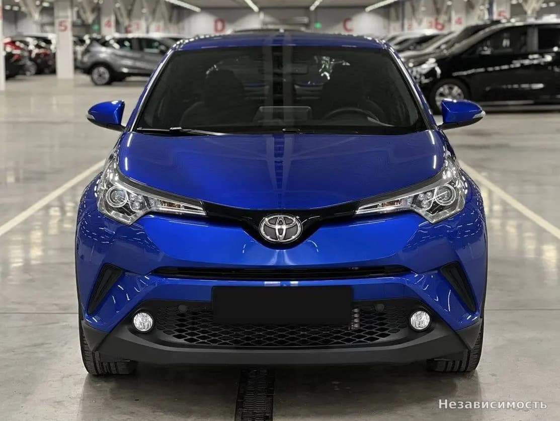 Toyota C-HR 2019 с пробегом — фото 2