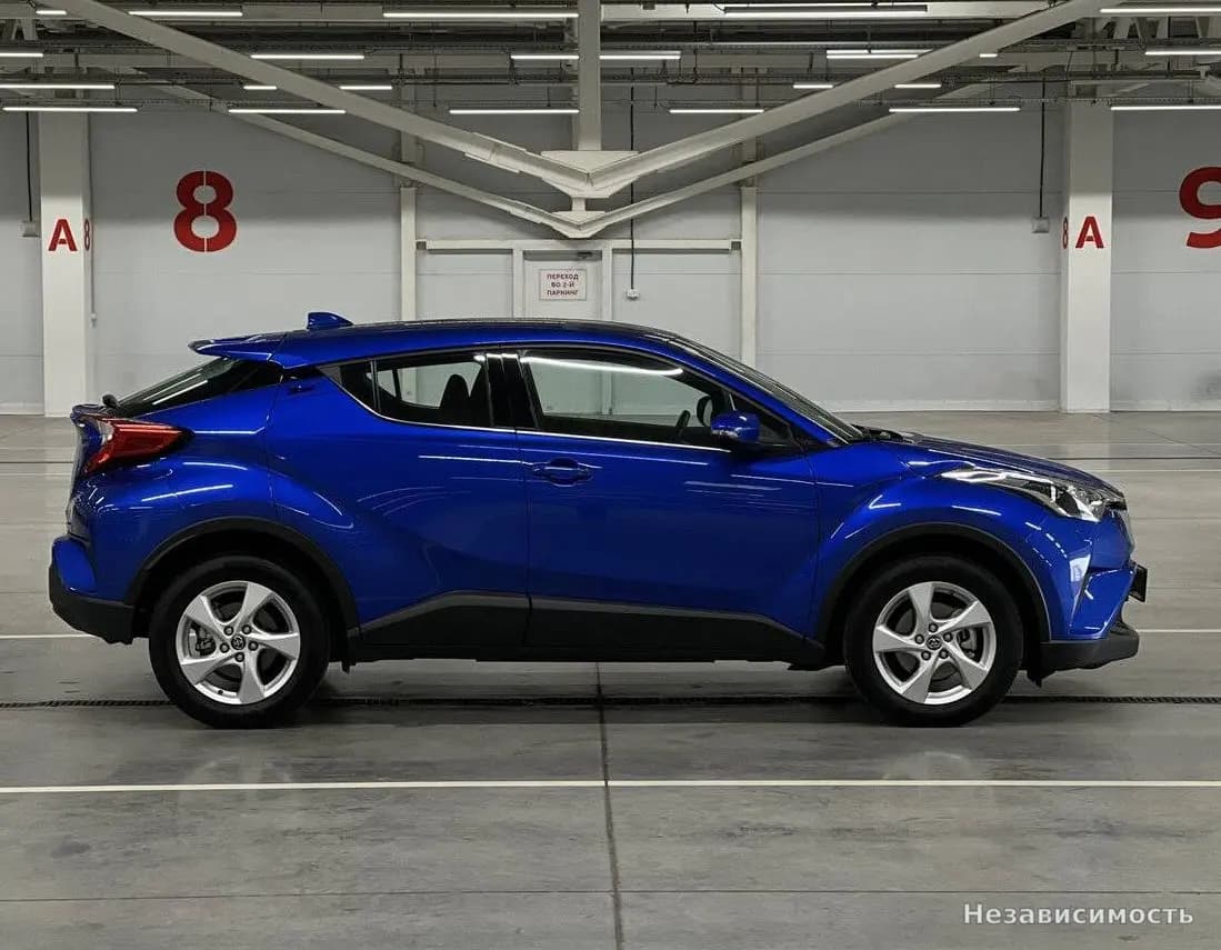 Toyota C-HR 2019 с пробегом — фото 4