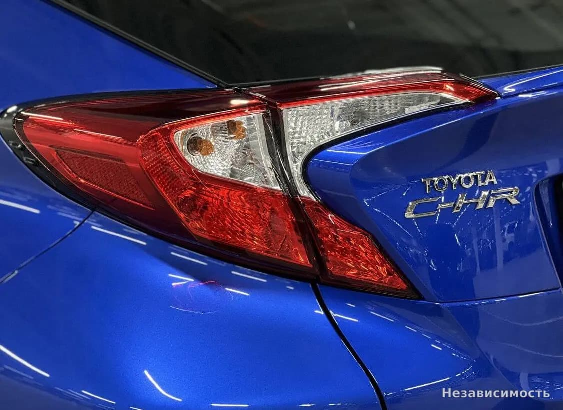 Toyota C-HR 2019 с пробегом — фото 9