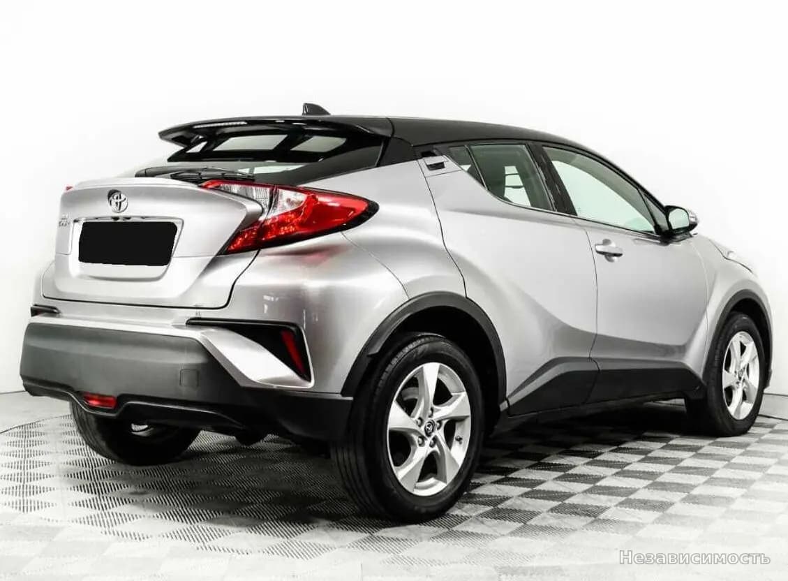 Toyota C-HR 2019 с пробегом — фото 5