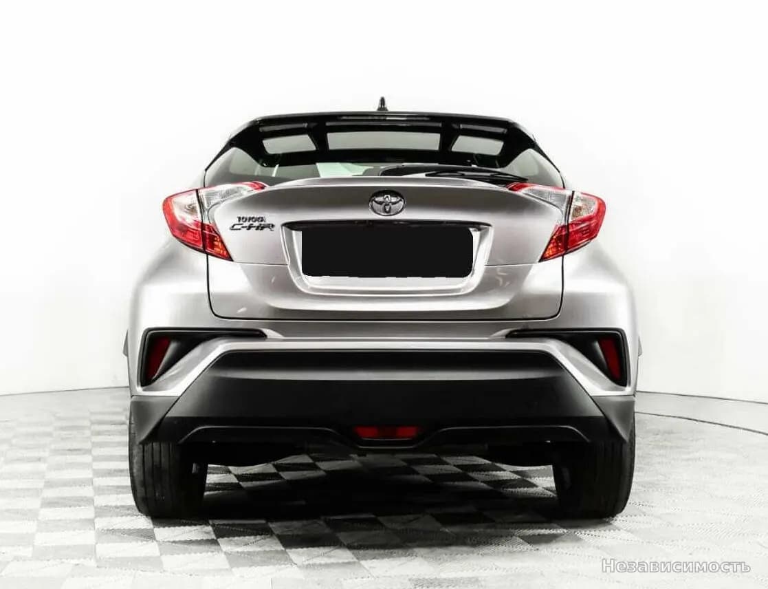 Toyota C-HR 2019 с пробегом — фото 6