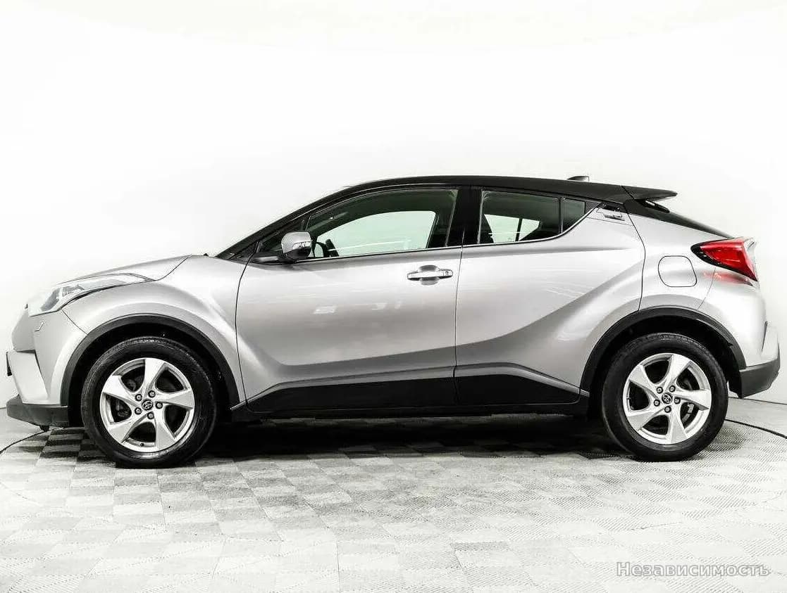 Toyota C-HR 2019 с пробегом — фото 8