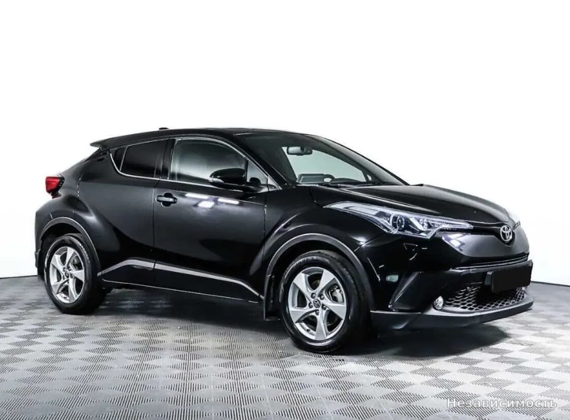 Toyota C-HR 2019 с пробегом — фото 3