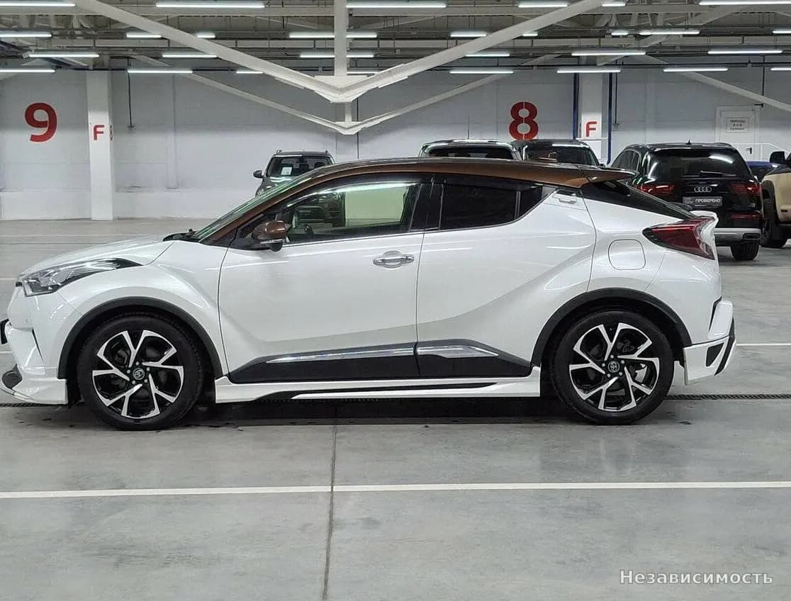 Toyota C-HR 2019 с пробегом — фото 8