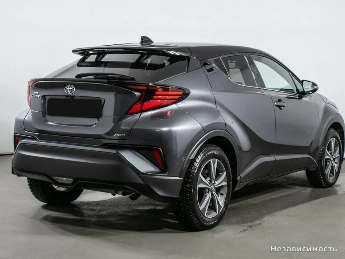 Toyota C-HR 2020 с пробегом — фото 5