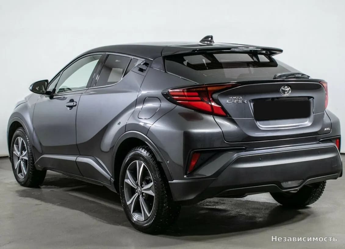 Toyota C-HR 2020 с пробегом — фото 7
