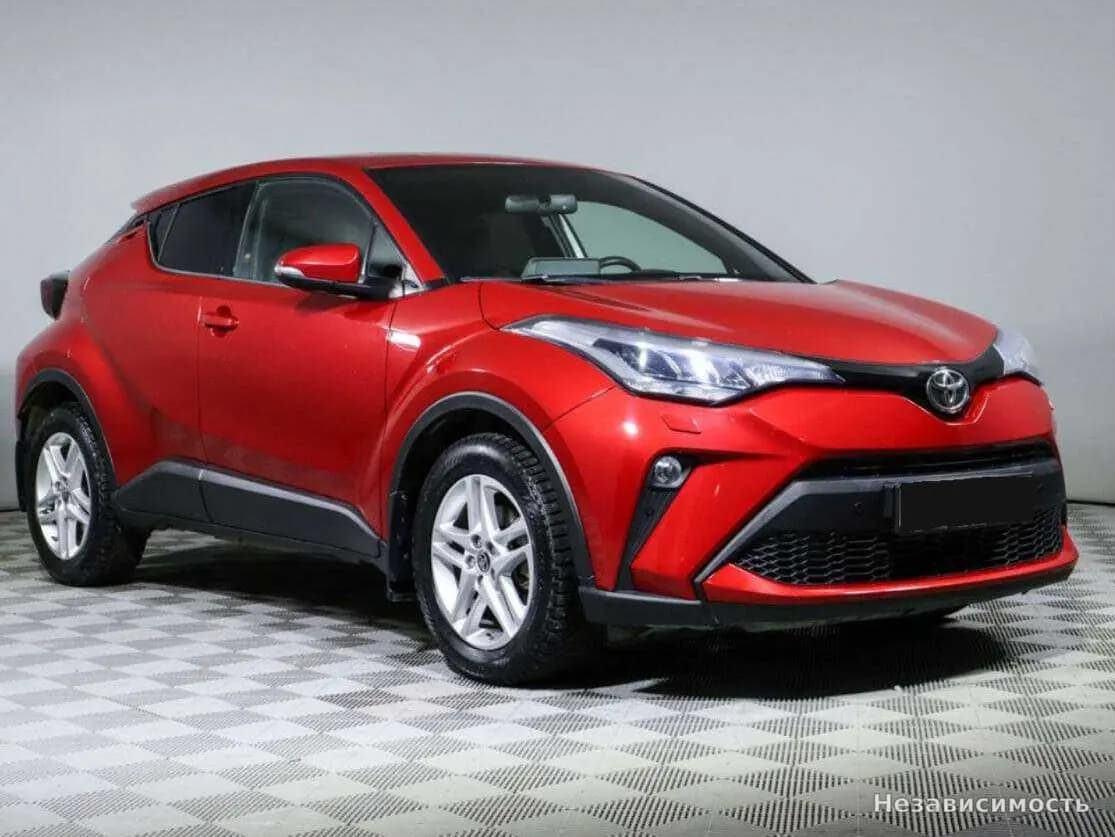 Toyota C-HR 2019 с пробегом — фото 3