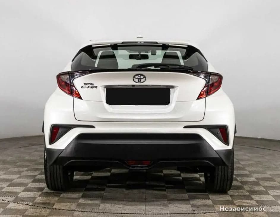 Toyota C-HR 2020 с пробегом — фото 6