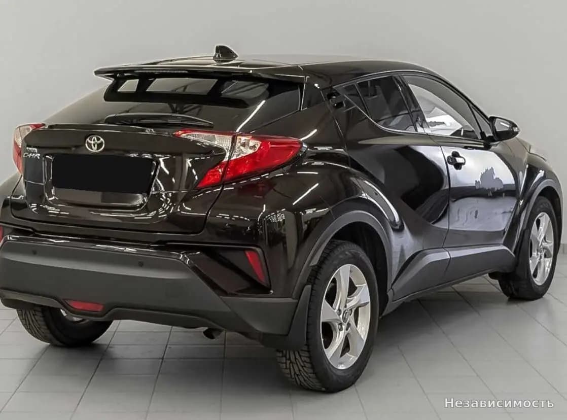 Toyota C-HR 2019 с пробегом — фото 5