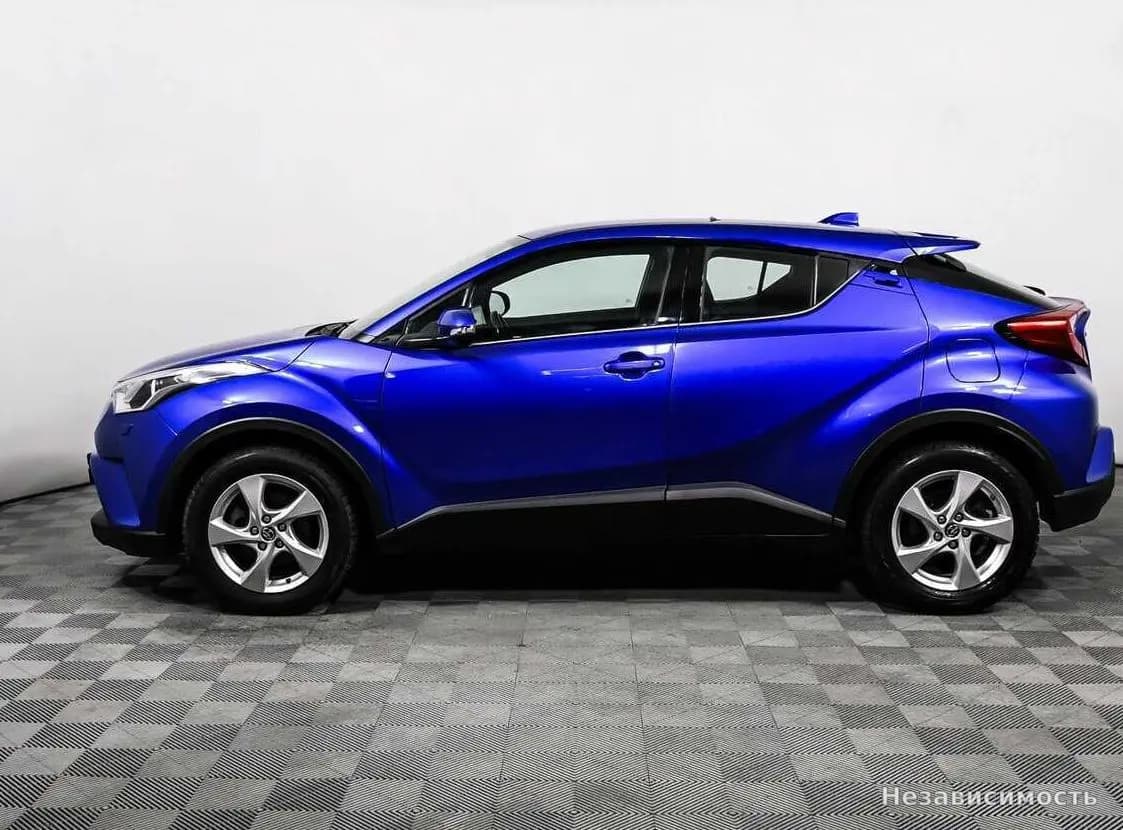 Toyota C-HR 2018 с пробегом — фото 8