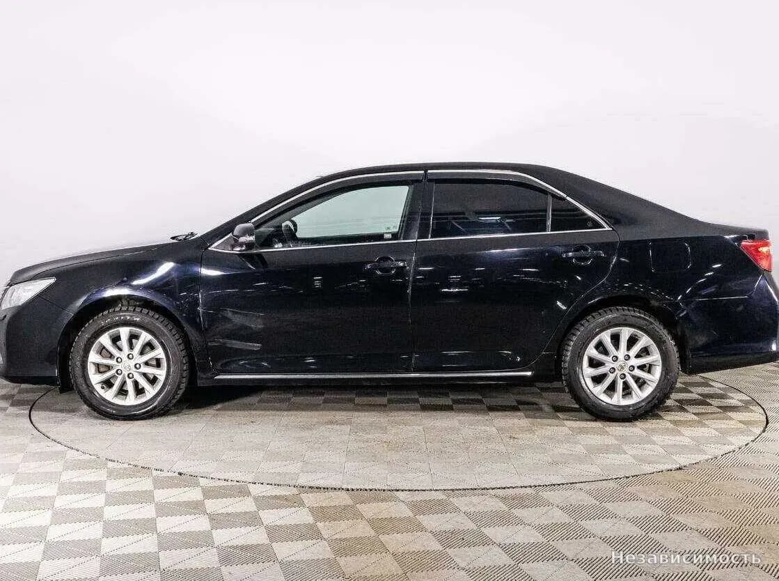 Toyota Camry 2012 с пробегом — фото 8