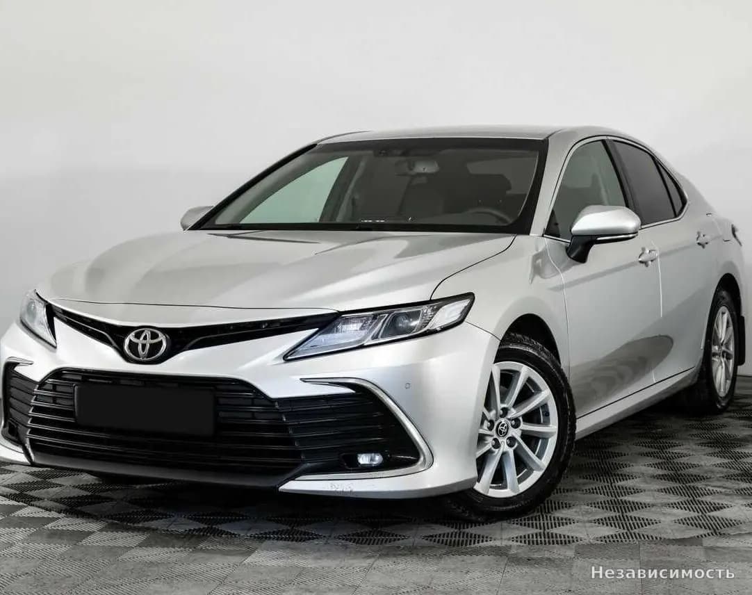 Toyota Camry, 2021 с пробегом