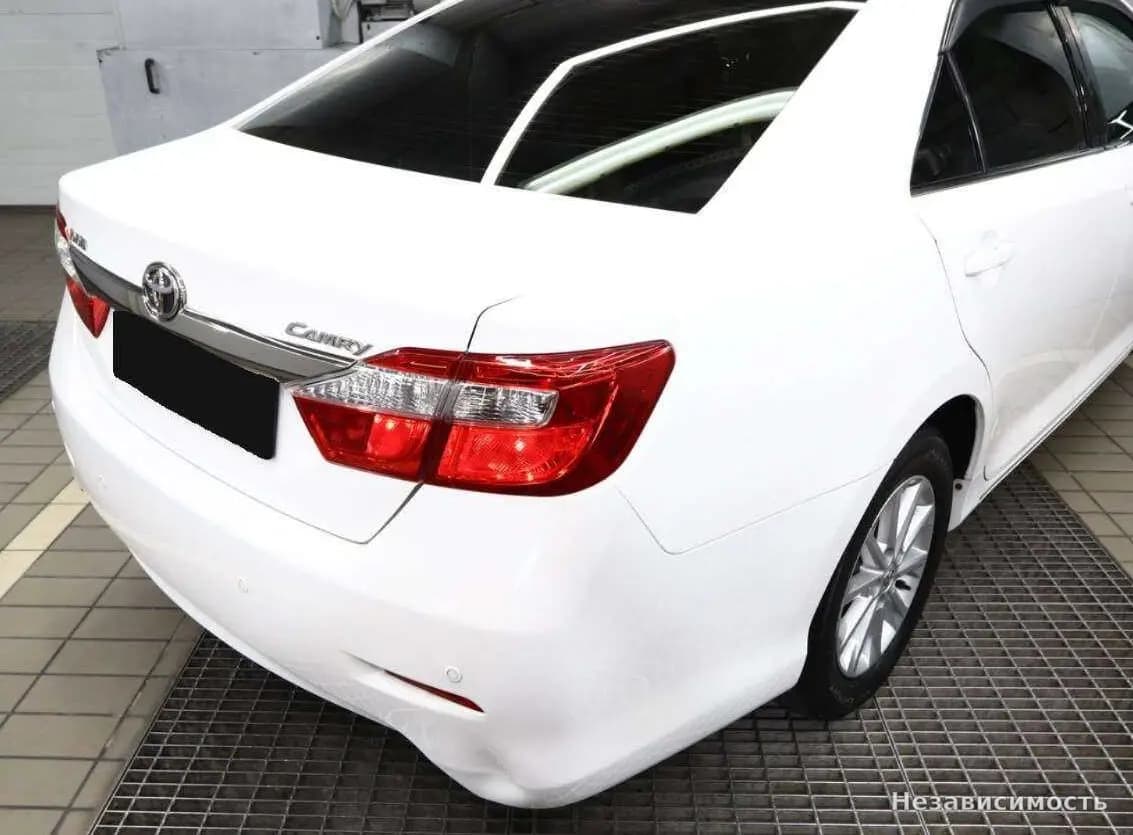 Toyota Camry 2013 с пробегом — фото 5