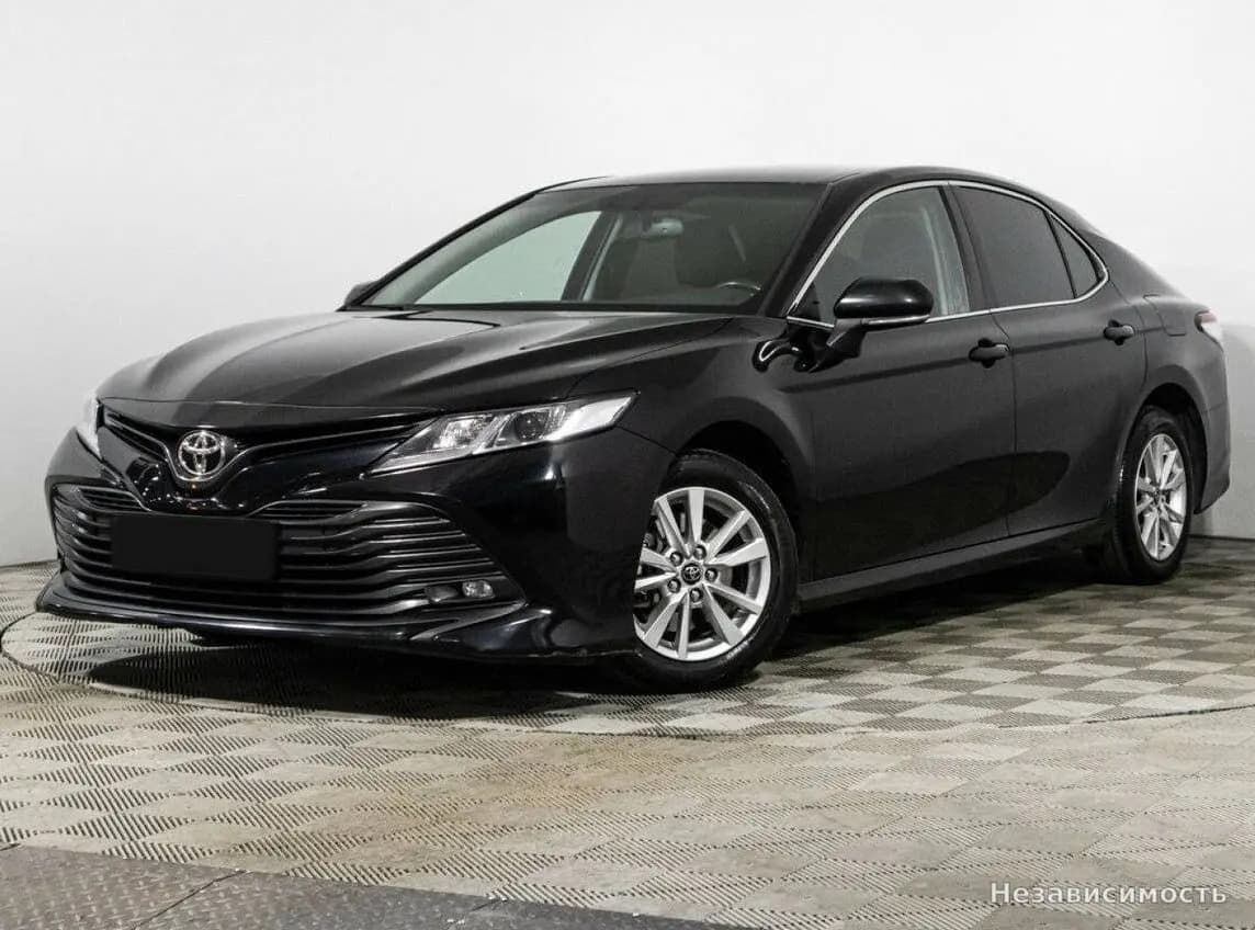 Toyota Camry, 2018 с пробегом
