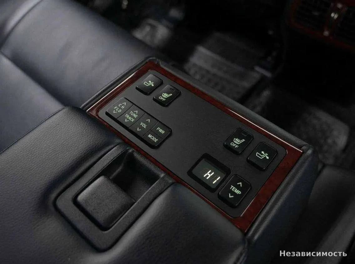 Toyota Camry 2014 с пробегом — фото 10