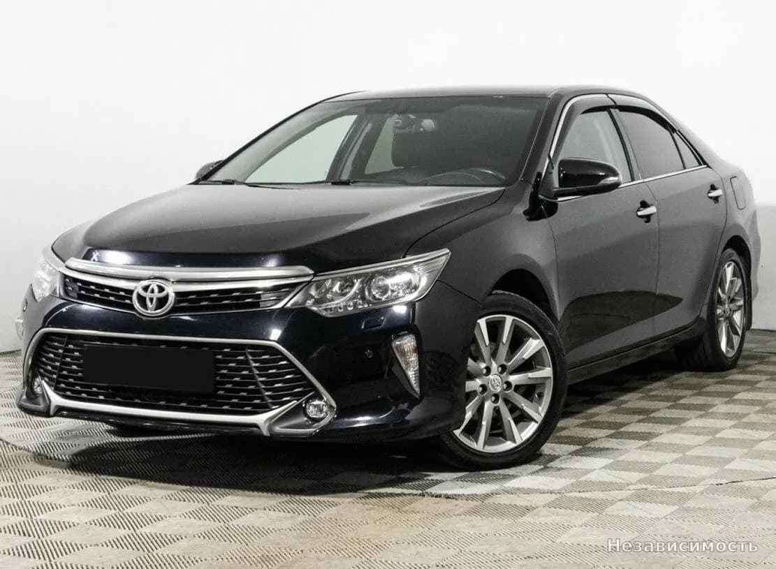 Toyota Camry, 2017 с пробегом