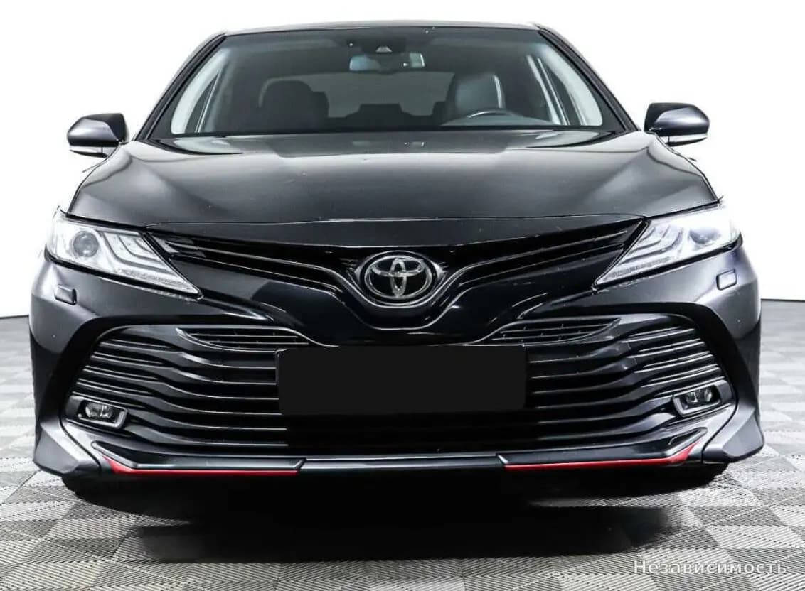 Toyota Camry 2020 с пробегом — фото 2