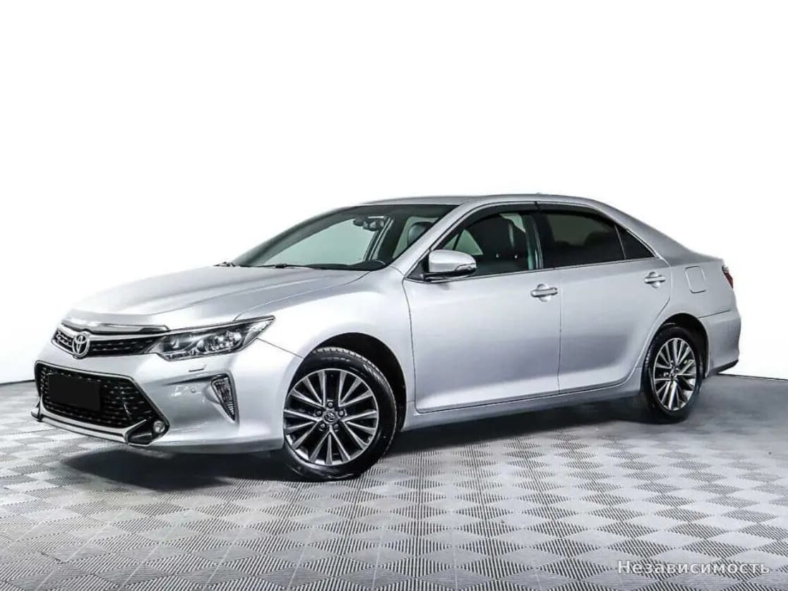 Toyota Camry, 2017 с пробегом