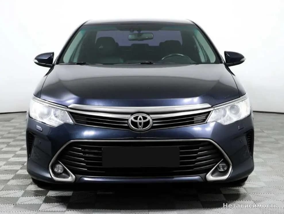 Toyota Camry 2015 с пробегом — фото 2