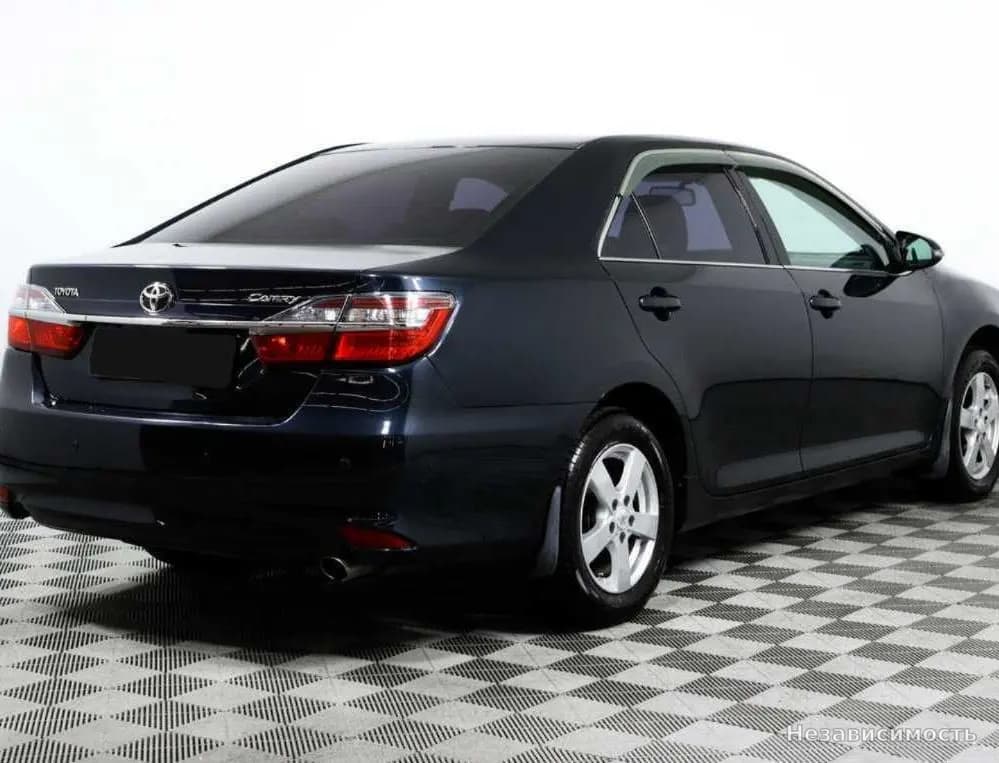 Toyota Camry 2015 с пробегом — фото 5