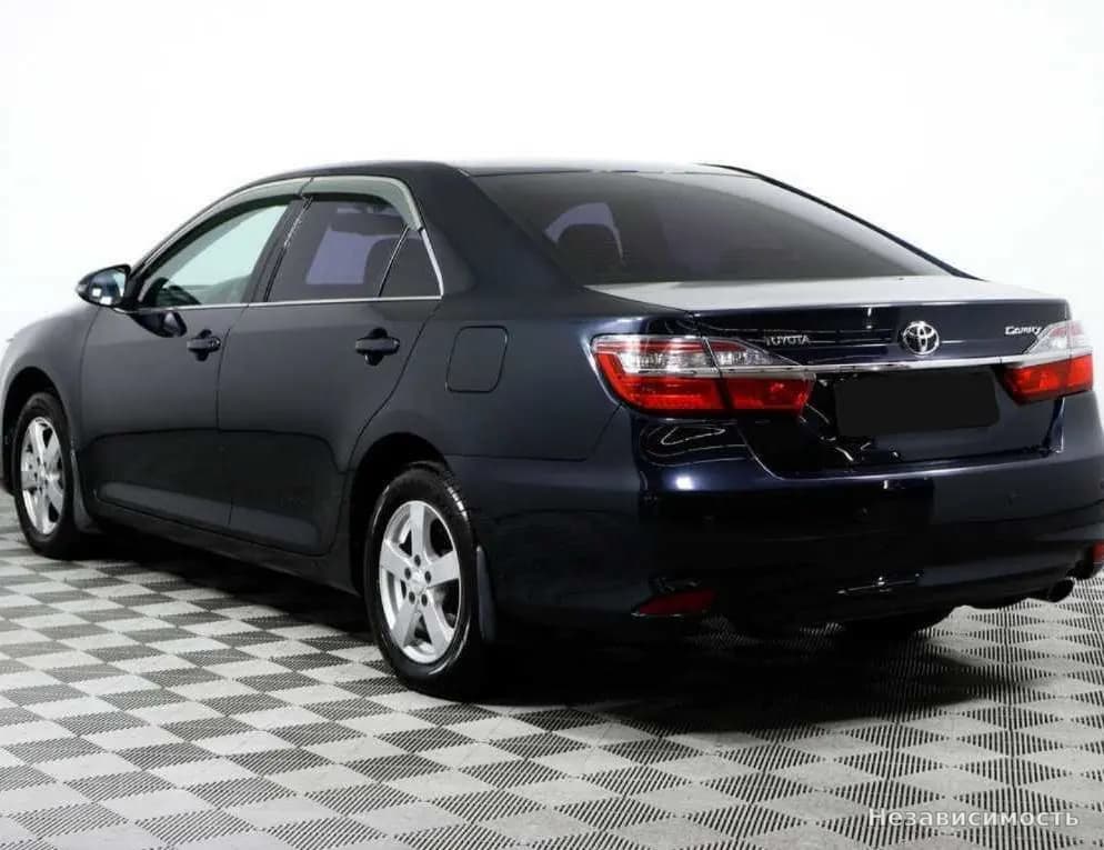 Toyota Camry 2015 с пробегом — фото 7