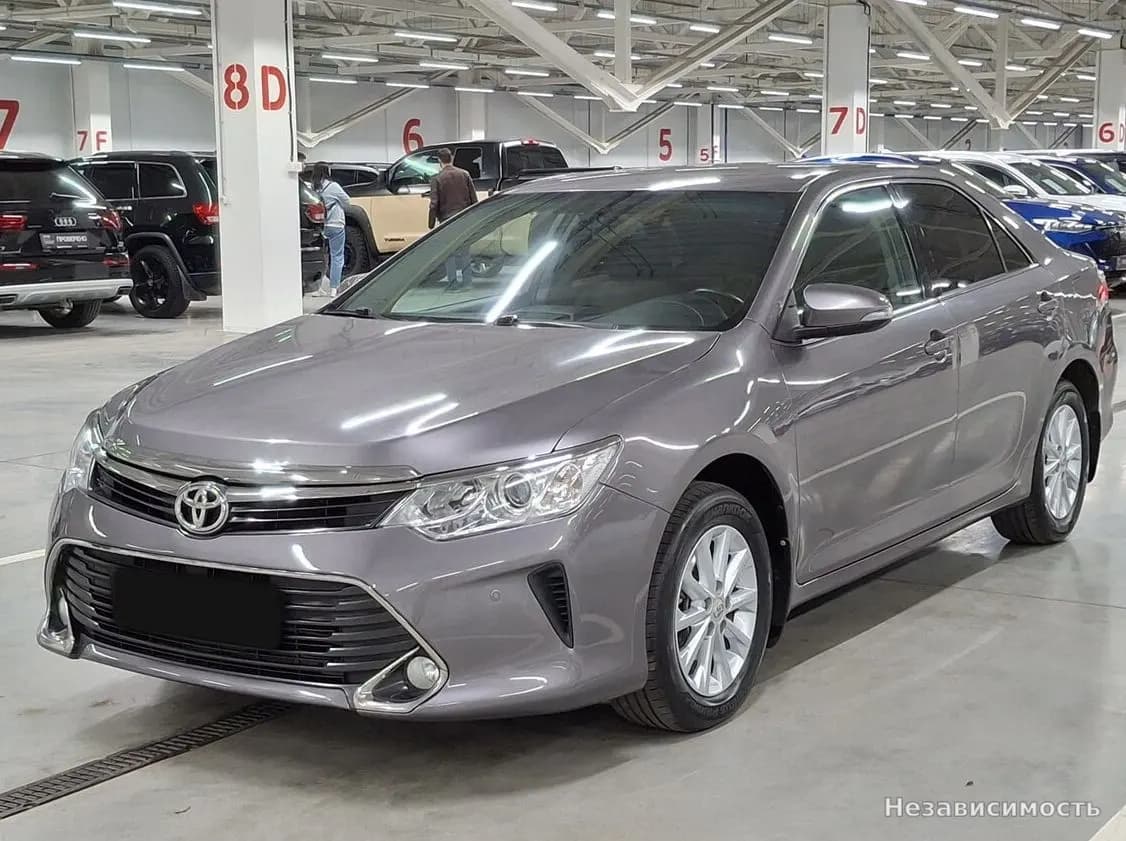 Toyota Camry, 2016 с пробегом