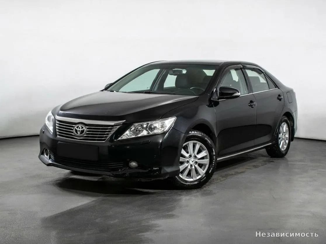 Toyota Camry, 2013 с пробегом