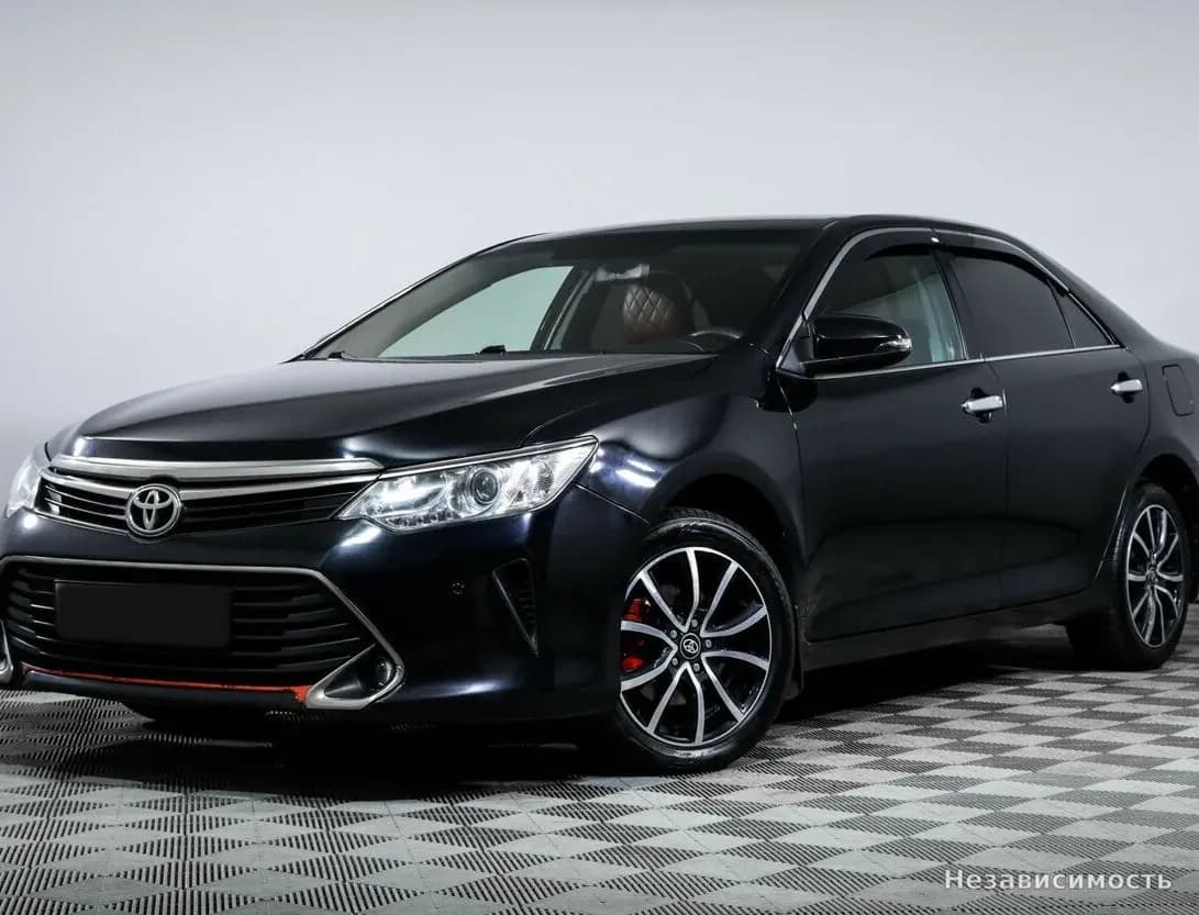Toyota Camry, 2016 с пробегом