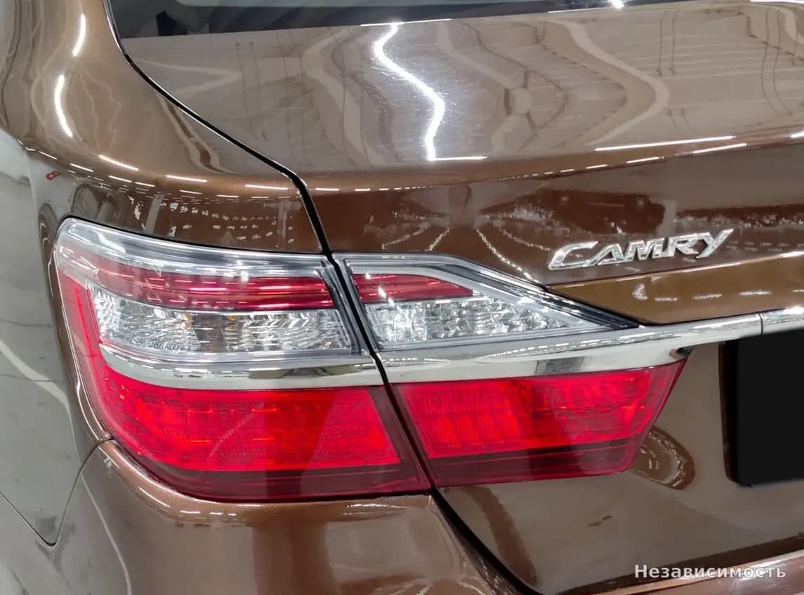 Toyota Camry 2017 с пробегом — фото 9