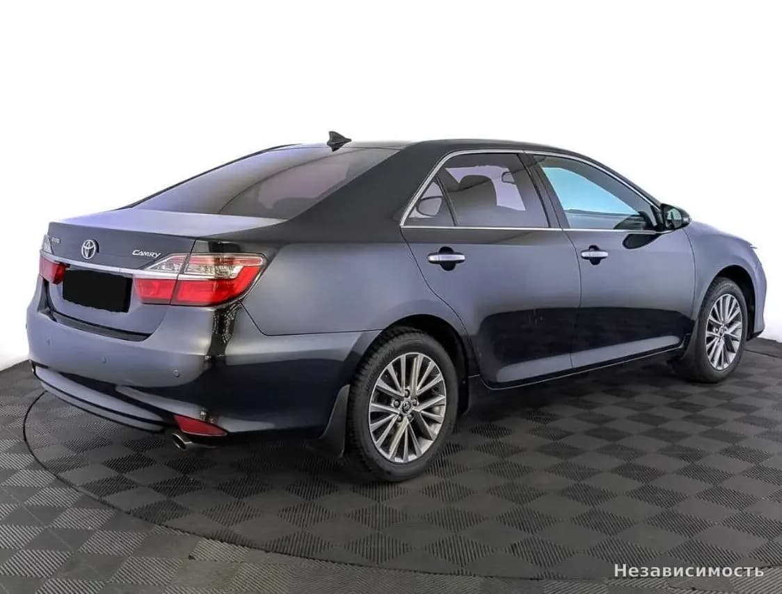 Toyota Camry 2016 с пробегом — фото 5