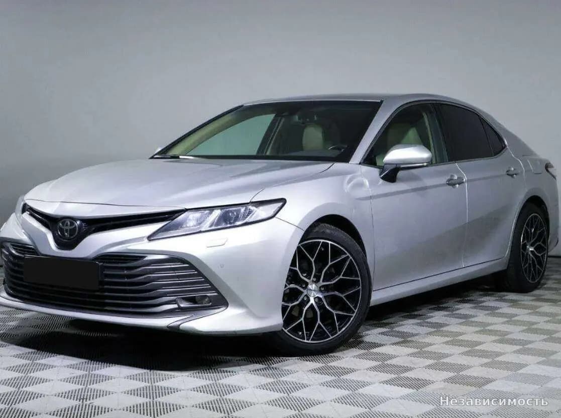 Toyota Camry, 2020 с пробегом