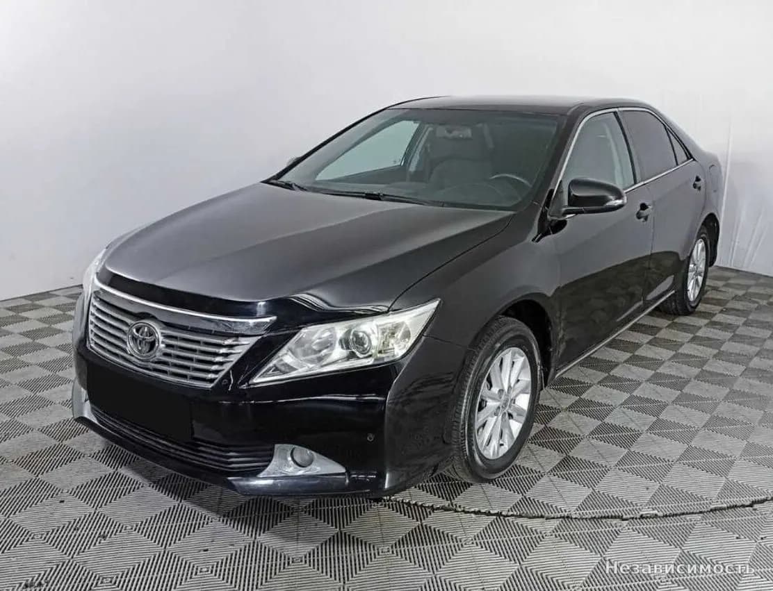 Toyota Camry, 2012 с пробегом
