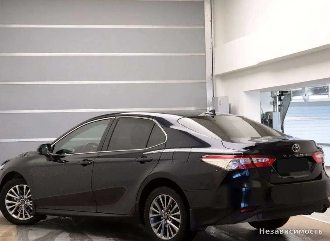 Toyota Camry 2019 с пробегом — фото 6