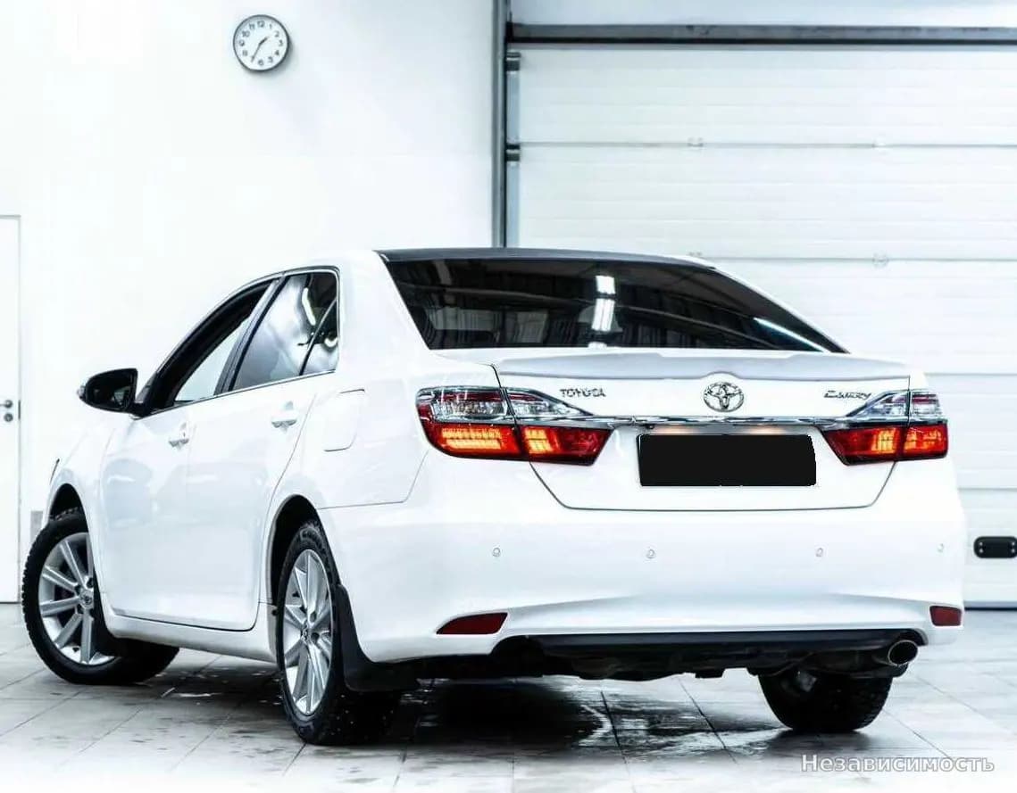 Toyota Camry 2016 с пробегом — фото 4