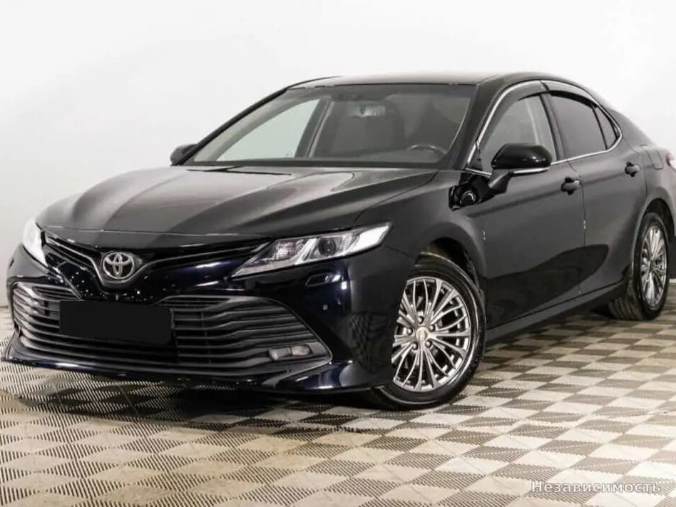 Toyota Camry, 2021 с пробегом