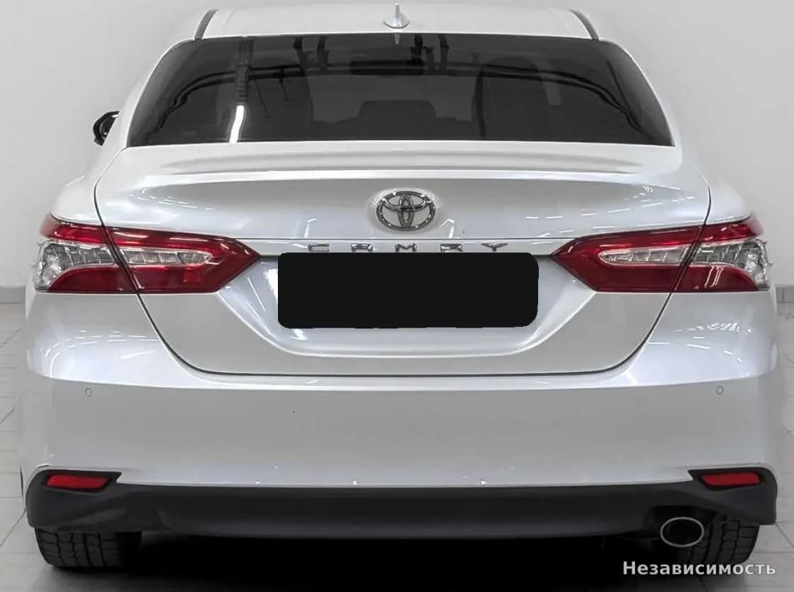 Toyota Camry 2019 с пробегом — фото 6