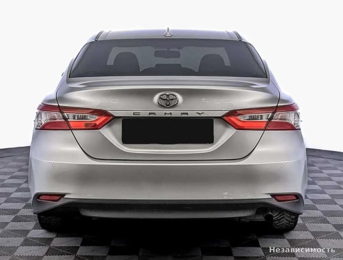 Toyota Camry 2020 с пробегом — фото 6