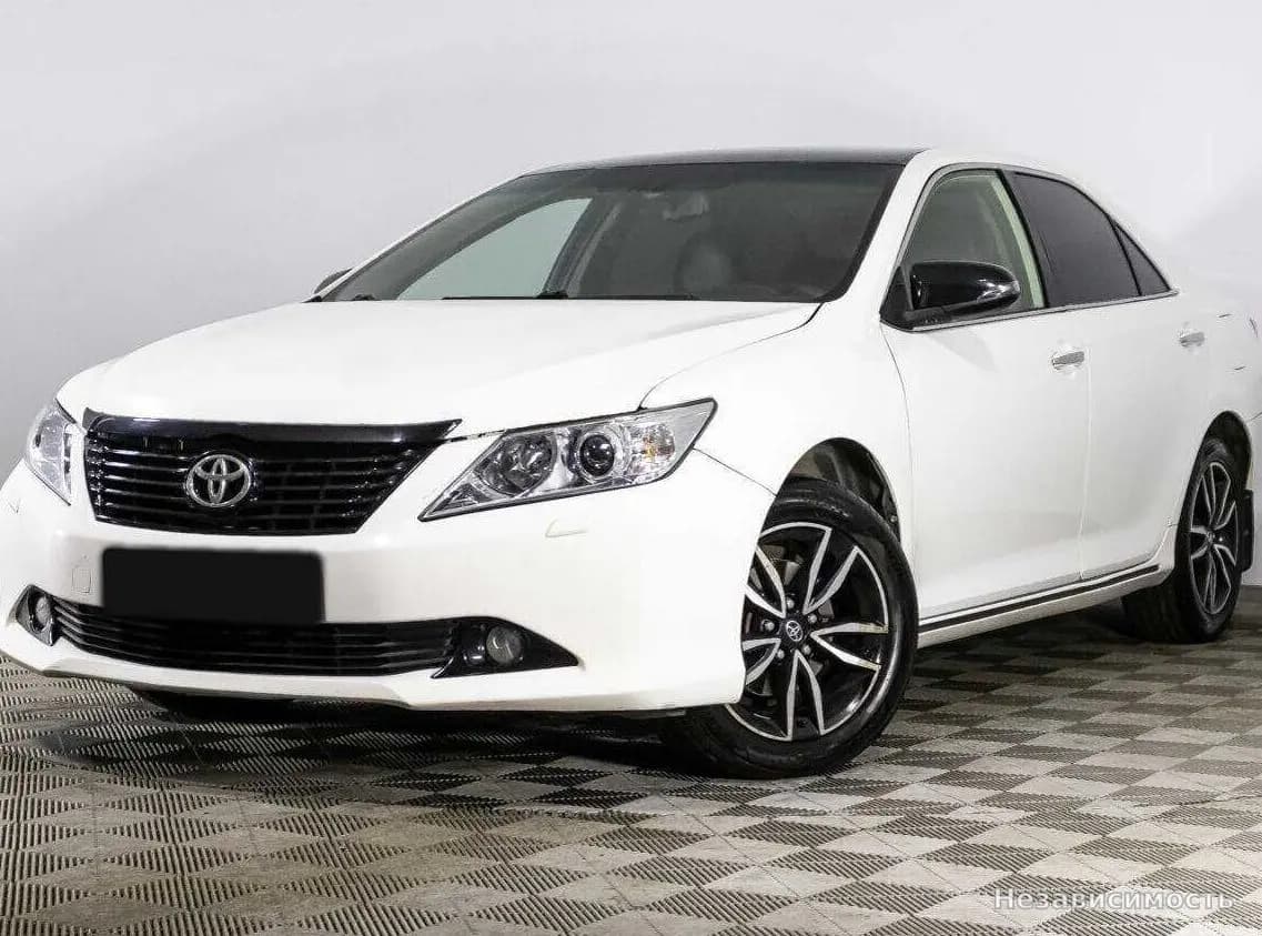 Toyota Camry, 2012 с пробегом