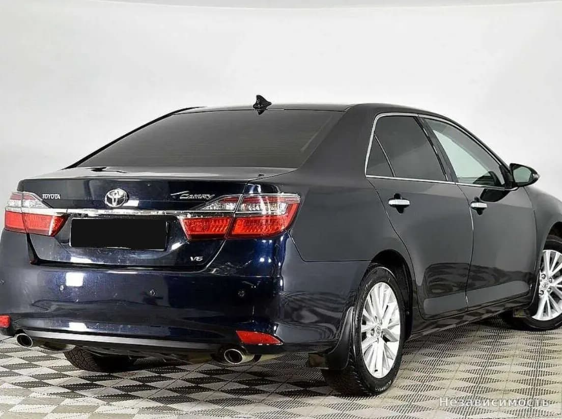Toyota Camry 2014 с пробегом — фото 2