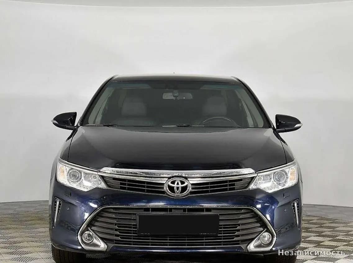 Toyota Camry 2014 с пробегом — фото 3