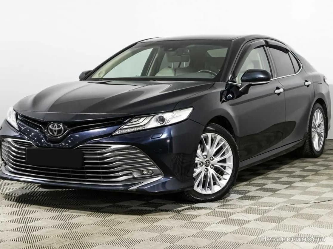 Toyota Camry, 2018 с пробегом