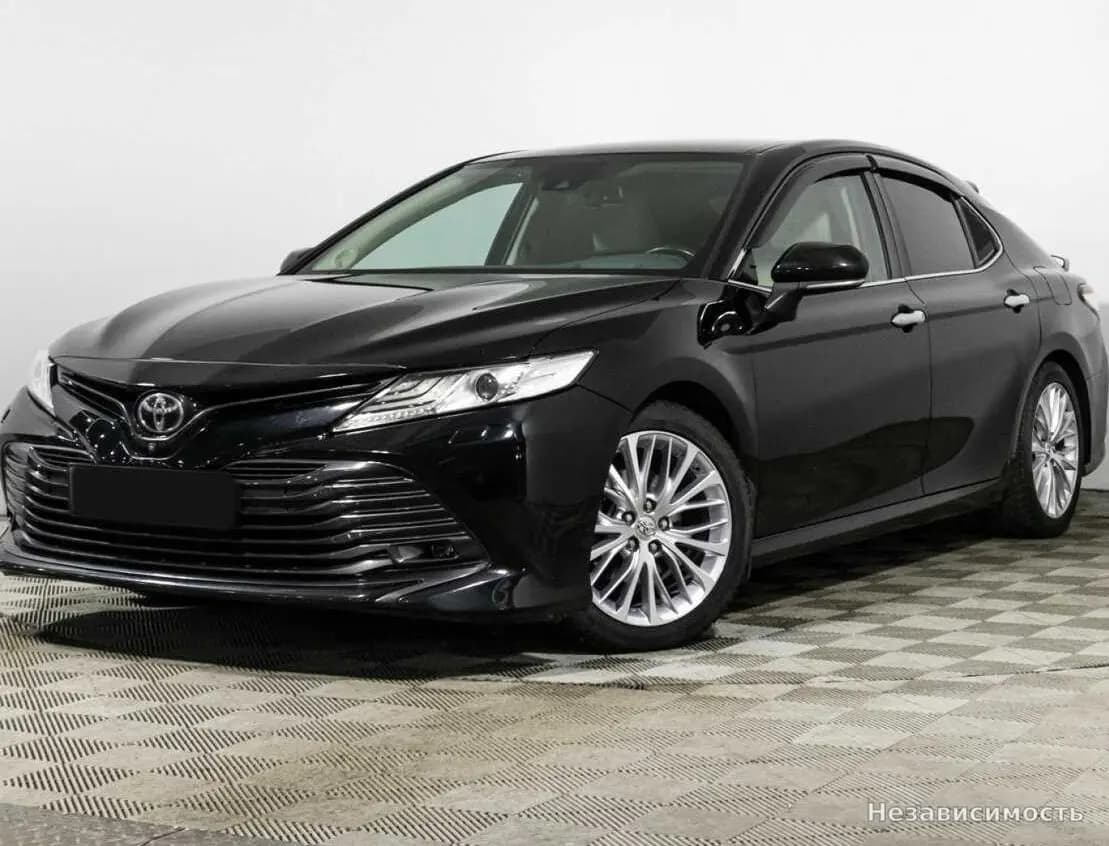 Toyota Camry, 2018 с пробегом
