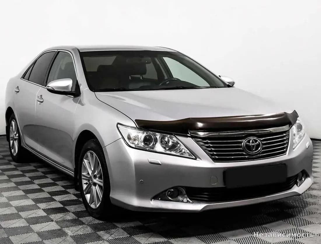 Toyota Camry 2014 с пробегом — фото 3