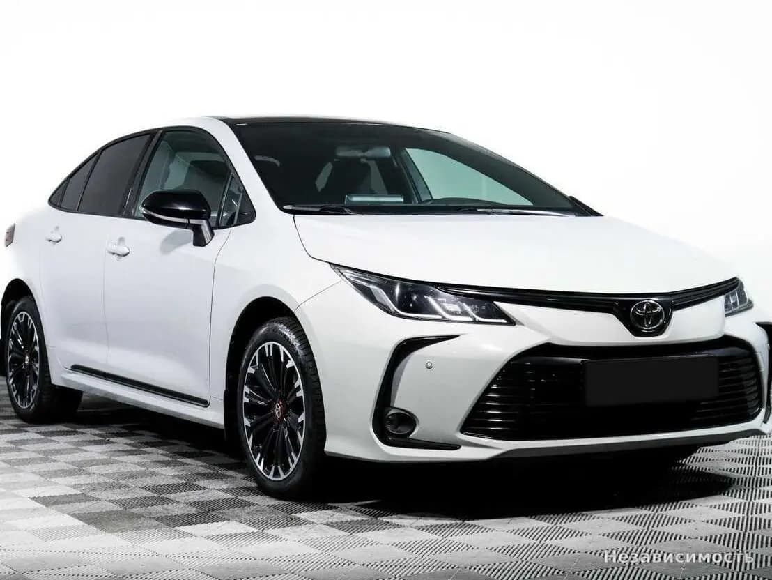 Toyota Corolla 2021 с пробегом — фото 3