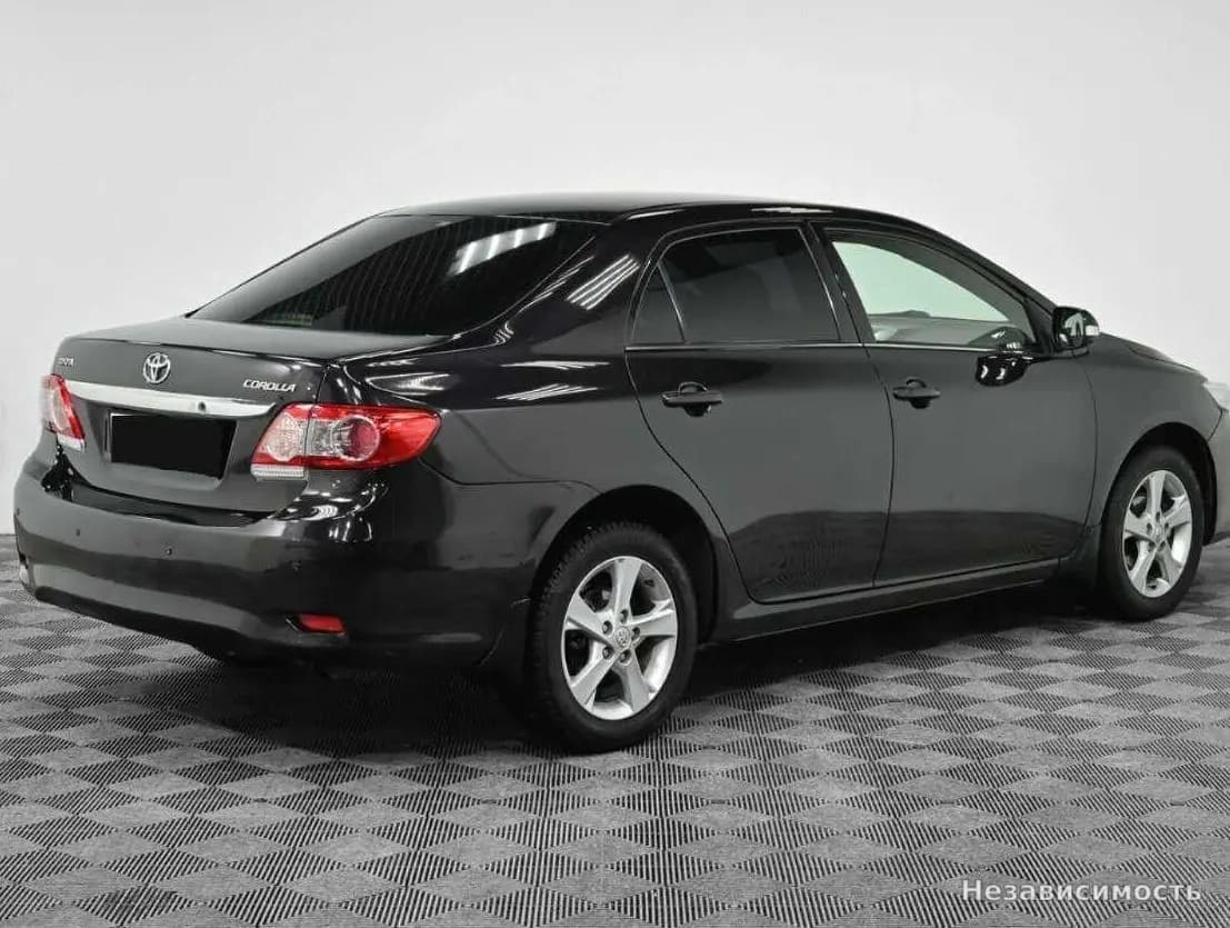 Toyota Corolla 2013 с пробегом — фото 2
