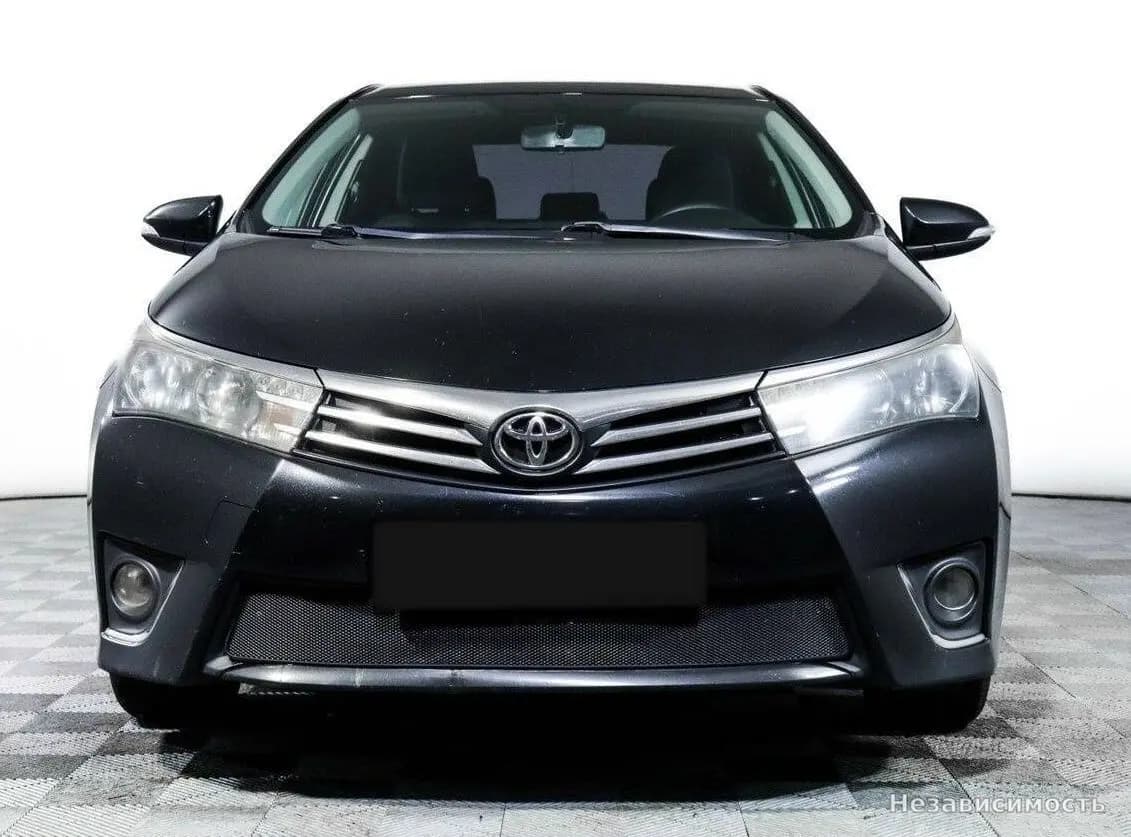 Toyota Corolla 2014 с пробегом — фото 2