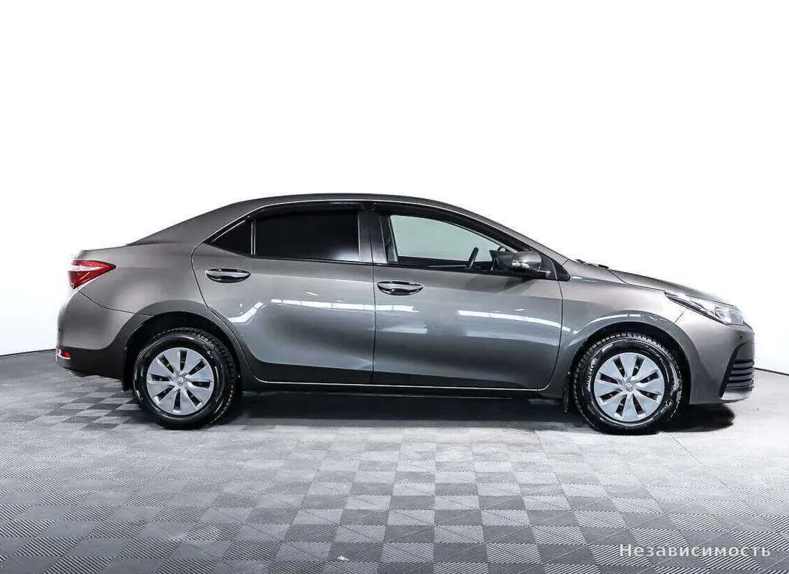 Toyota Corolla 2016 с пробегом — фото 4